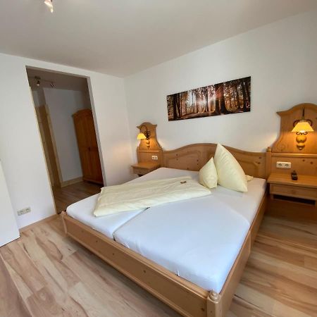 Hotel Lobmeyer Roding Exterior foto